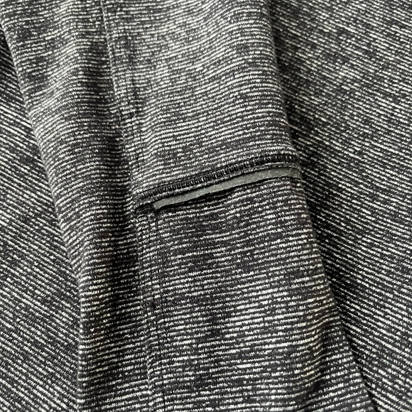 Lululemon Heathered Gray Long Sleeve Athletic Top - Picture 2 of 5